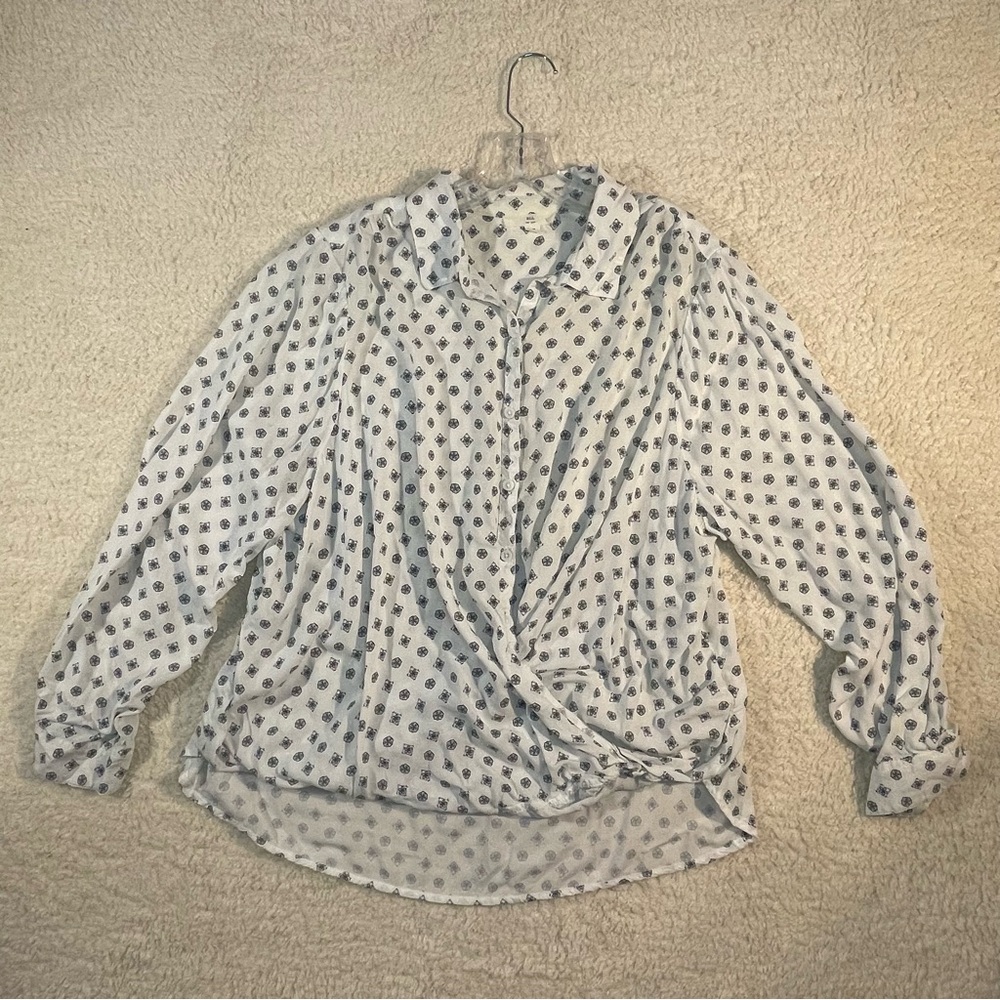 BLL New York Boho Twist Front Blouse 2X Ivory Navy Print Hi-Low Viscose Soft Top